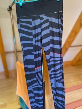 Adidas Stella McCartney Climalite Womens SZ M Cool Print Leggings!